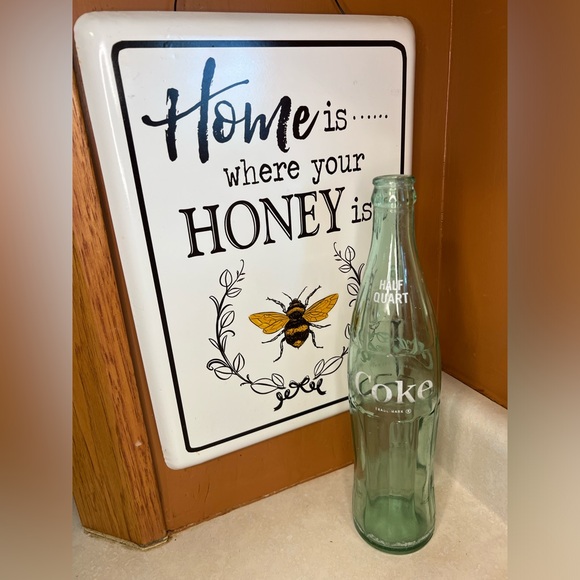 Vintage Coca Cola Green Glass Bottle 16 fl. oz. 1/2 Quart - Picture 2 of 16